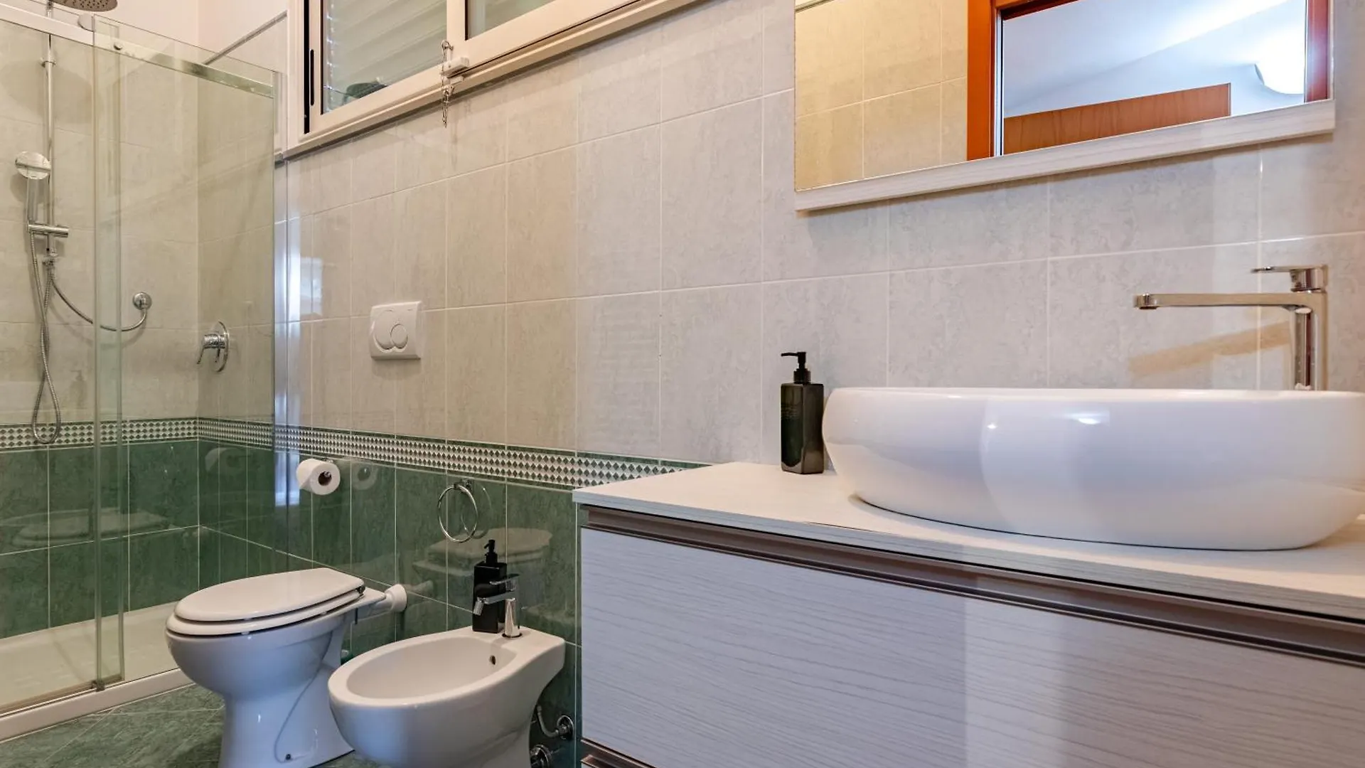 Villa Elegance - With Garden And Private Gym Livorno